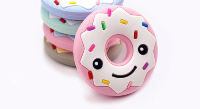 Sutoyuen 50pcs Baby Silicone Donut Teether BPA Free DIY Pendant Crafts Nursing Necklace Teething Chewable Toys Accessories