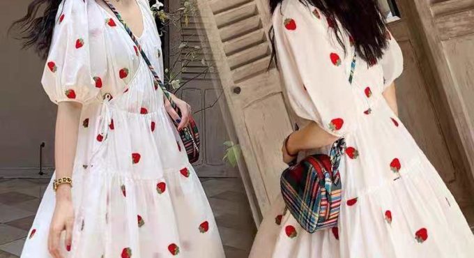 2020 Sexy Maternity Dresses For photo Shoot Pregnant Dress For Pregnant Women Strawberry printing Dress Pregnancy Clothes Dress