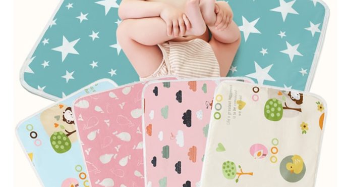 1Pcs Baby Nappy Changing Mat Breathable Waterproof Infant Diaper Cusion Newborn Nappy Pads Cartoon Print Mattress Cover 35*45cm