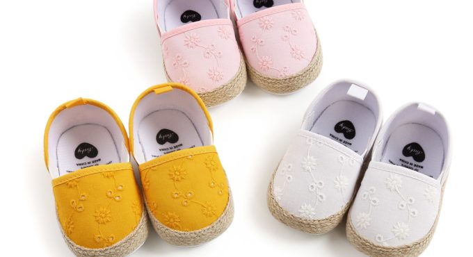 Spring Autumn Baby Girls Loafers Soft Sole Infant Toddler First Walkers Crib Shoes Solid Color Embroidery