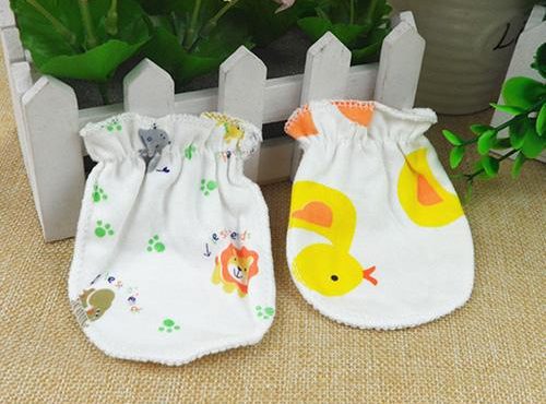 1 Pair Fashion Baby Anti-Scratch Gloves Cotton Anti-Scratch Gloves Newborn Baby Cute Patterns Print Mittens