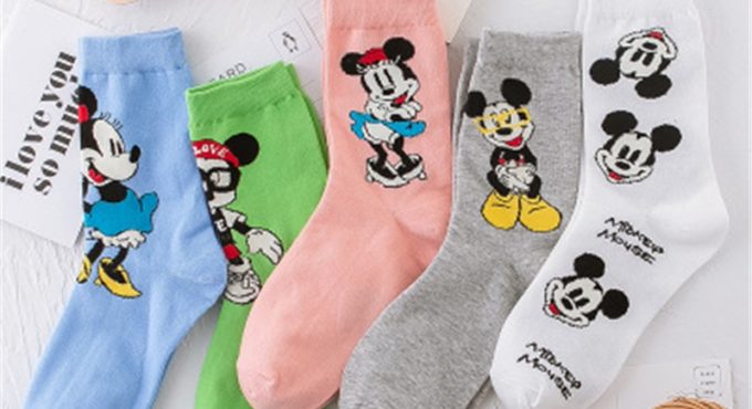 Disney cartoon women's socks 1pcs Mickey print pattern cotton socks stockings five-color breathable sweat-absorbent warm socks