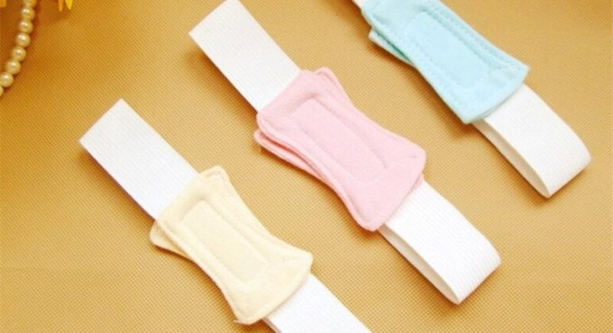 1pce Diapers Buckle Baby Care Adjustable Soft Reusable Nappies Diaper Fixed Belt