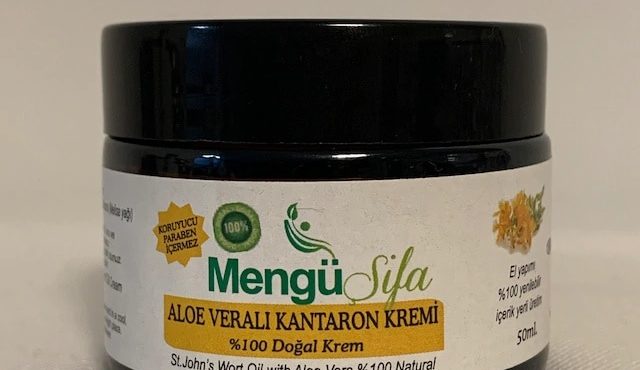 Mengü Healing 100 Natural Aloe Vera + St. John 'S Wort Oil Cream 50 ml 397907594