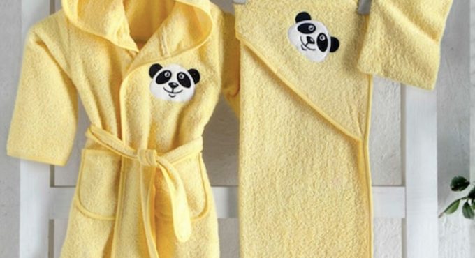 0-2 AGE Yellow Panda Newborn Infant Sets Baby Gowns Cartoon Flannel Bathrobes+ baby body towel + baby head towel/ pouch