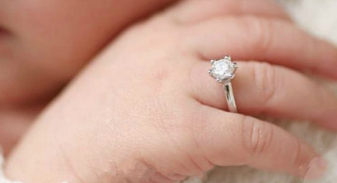 Newborn Photography Props Faux Diamond Ring Baby Shooting Photo Prop Jewelry