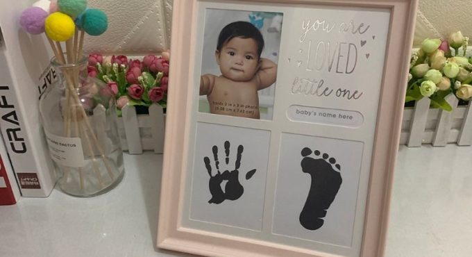 Newborn Hand and Foot Print Ornaments 12 Months Photo Frame with Craft Ink Pad Home Decoration Baby Kids Birthday Gift