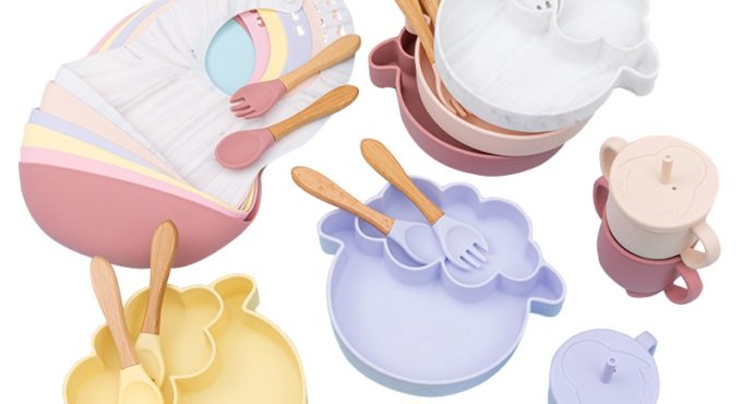 5PCS Baby Feeding Bowl Set Sheep Shaped Food Grade Silicone Plate Suction Bowl baby Feeding BPA Free Infant Waterproof Tableware