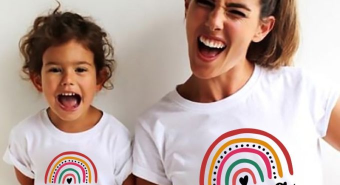 Rainbow Mother Daughter T-shirts Summer Family Matching Outfits Mom Baby Mommy and Me Tee-shirt Clothes Woman Girls Cotton Tops