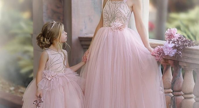 Pink princess Dress With Handmade Flowers Girls Birthday Party Gowns Custom Made Flower Girl Dress For Wedding AG0412