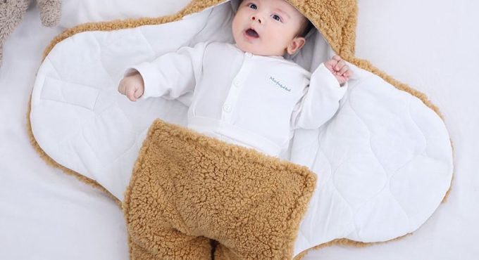 Infant Bat-Style Wrapped Velcro Sleep Sack Baby Winter Fleece Sleeping Bag Newborn Swaddle Blanket Bear Modeling Pajamas 1-3M