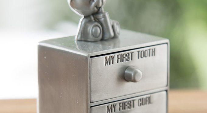 Cartoon Bear Baby Tooth Keepsake Box Modern Simple Drawer Type Organizer Children's Creative Gift Metal Teething Storage Box