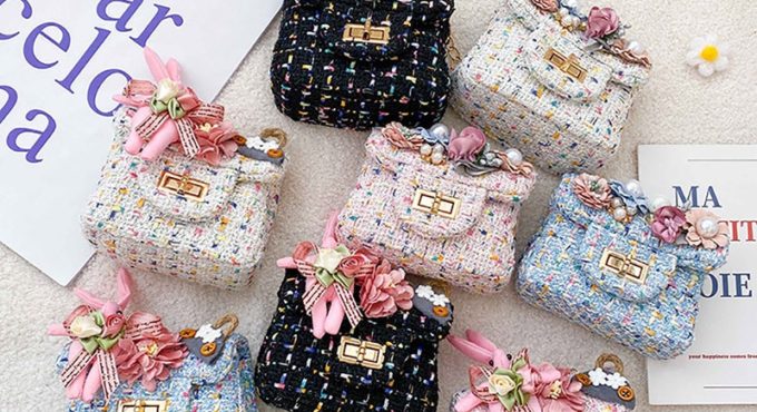 2021 Girl Mini Handbag Autumn Winter Baby Girls Princess Pearl Messenger Bag Lady Princess Crossbody Bag Clutch Purse