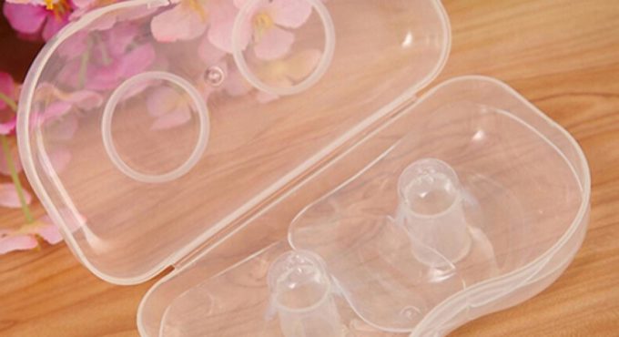 2Pcs Thin 4 Holes Semicircle Silicone Nipple Protectors Shield Breast Feeding