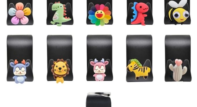 Multifunctional Car Back Seat Headrest Cartoon Animals Hook Storage Organizer Hanger for Handbag Clothes Umbrellas Grocery T8ND