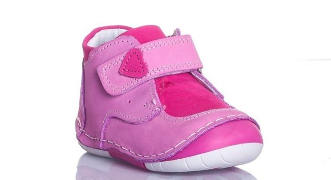 MyWondry Real Leather Fuchsia Hearted Pink Girl Baby Anatomic First Step Shoes