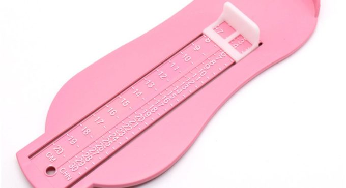 Plastic Kids Infant Baby Foot Measure Gauge Shoes Size Measuring Ruler Tool Baby Shoes Measuring 0-20cm Gauge Device 4 Colors