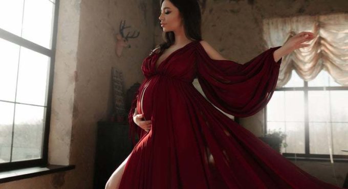 Burgundy Long Maternity Dresses for Baby Showers V Neck Chiffon Pregnant Dresses For Women Maxi Maternity Gowns Plus Size