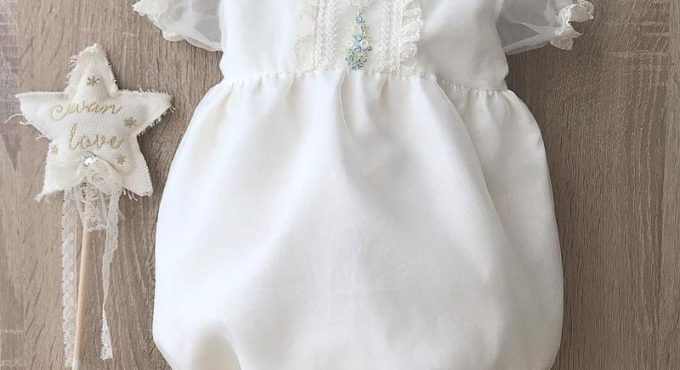 Customized Style Baby Girl Boutique Romper Newborn Gifts Infant Birthday High Quality White Jumpsuit Pre-sale Clothes