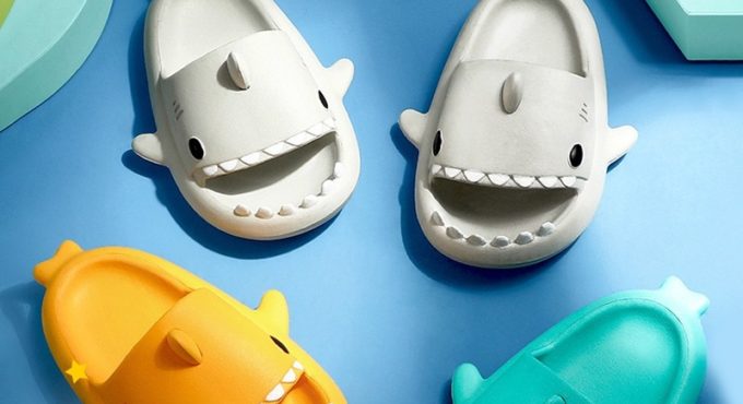 LITTHING Children Summer Slippers Kids Cute Fish-shaped Home Non-slip Boys Shark-Slippers Toddler Baby Girls Shoes Beach Shoes