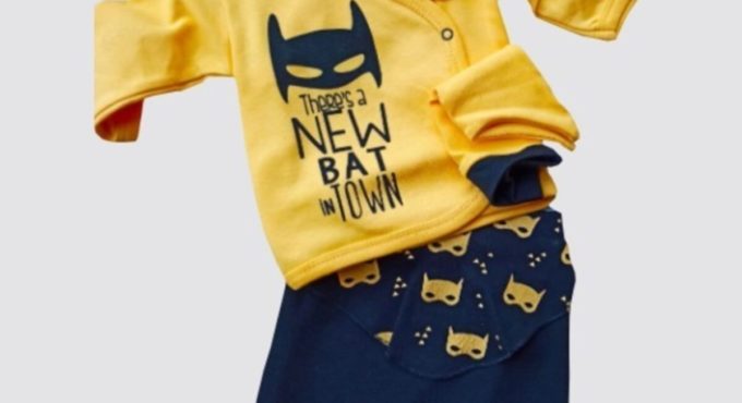 ZEZE 0 Cotton Infant Newborn Baby Girls Boys Four Season Baby Yellow Navy New Born Batman Printed Outfit Set With Bodice