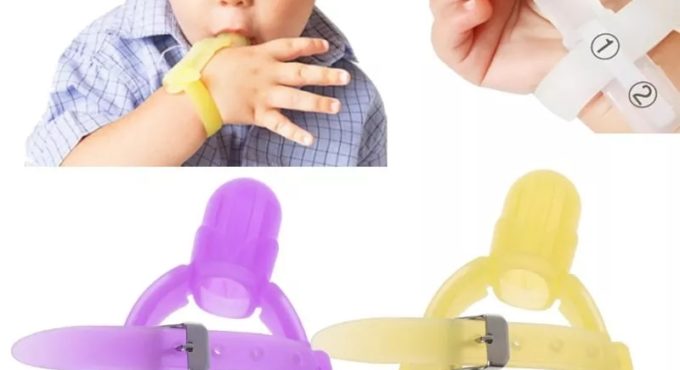 2 Colors Nontoxic Silicone Baby Kids Child Finger Guard Stop Thumb Sucking Wrist Band With packaging