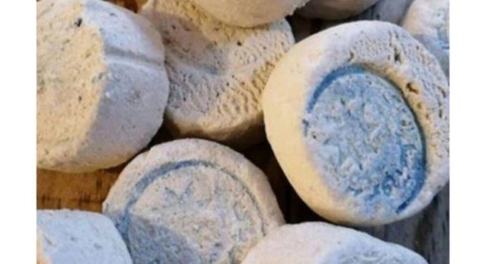 6 pcs Iran Ruşur Stone Sealed Natural Exfoliating (Iran BATHS STONE)