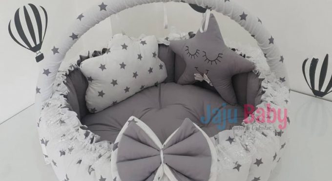 Jaju Baby Handmade Gray Color Play Mat Open-Close Babynest Baby Nest Play Mat with Toy Apparatus