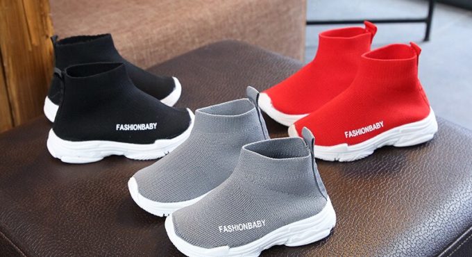 Autumn Winter Kids Sneakers Children Casual Shoes Slip-on Breathable Kids Socks Shoes Non-slip Snow Boots Boys Girls Sport Shoes