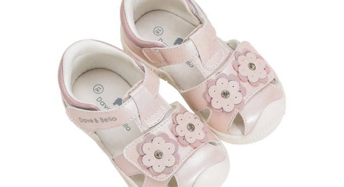 DB17559 Dave Bella summer fashion baby girls floral appliques sandals new born infant shoes girl sandals cute shoes