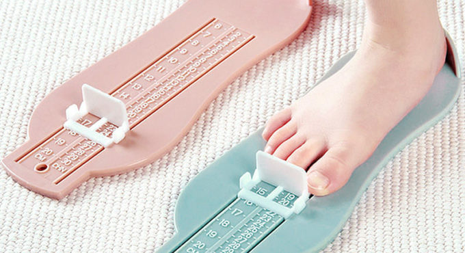 1 Pcs Baby Foot Ruler Kids Foot Length Measuring Device Child Shoes Calculator for Chikdren Infant Shoes Fittings Gauge Tools