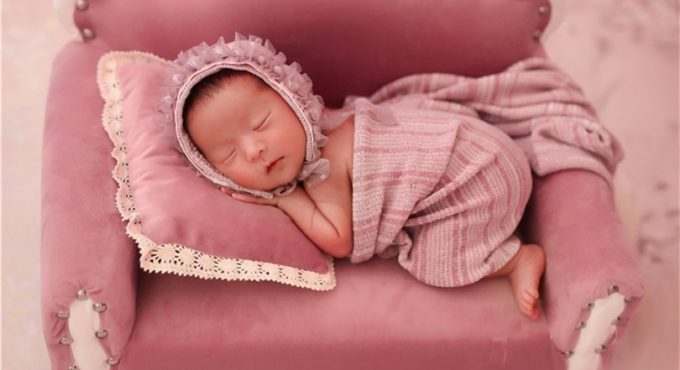 Baby girl Photography Props Newborn Posing Bed Vintage Mini Sofa for Photo shooting Lovely Couch