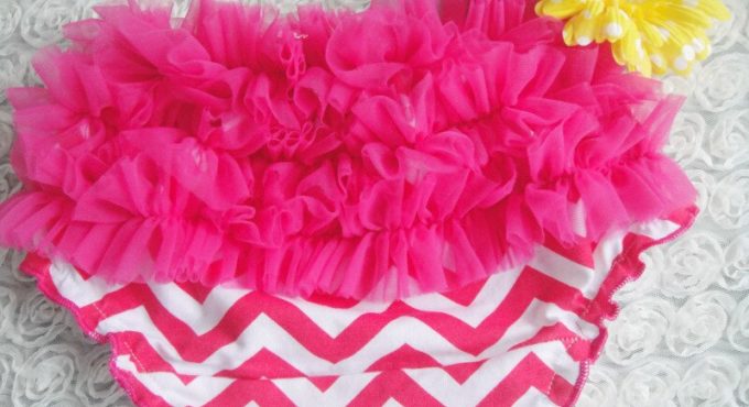 Hot Pink Baby Chevron Shorts Infant Toddler Chiffon Ruffles Striped Cotton Bloomer Kids Zigzag Diaper Covers Underwear 24pcs/lot