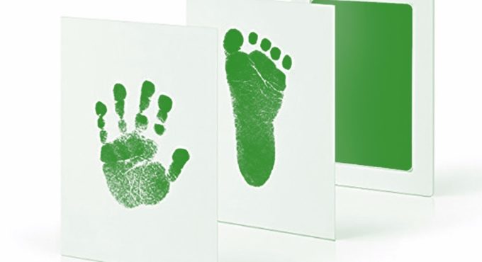 Taoqueen Green footprints Special Baby Hand Foot Print and Stamp Pad Ink Leave Footprints Baby Souvenirs Footprints-G