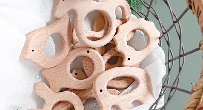 1pc Wooden Teether Wood Pendant For Pacifier Chain Baby Products Animal Wooden Blank Rodent Baby Teethers Birth Nurse Gifts Toys