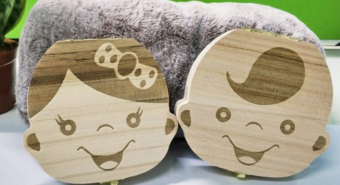 Wooden Baby Kids Tooth Storage Box English/Spanish/French/Russian/Italian Teeth Umbilical Lanugo Organizer Gift Keepsakes Save