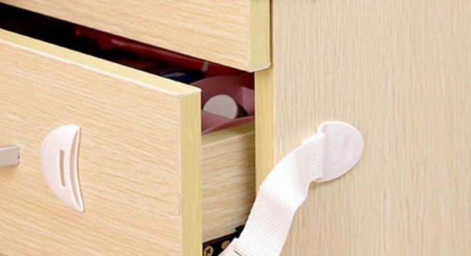 1Pc Child Lock Baby Safety Protection Cabinet Lock For Refrigerators Drawer Lock Kids Safety Plastic Lock Baby Security Products