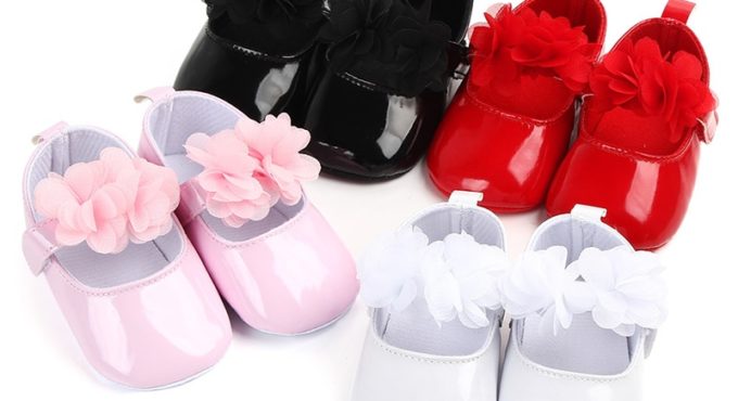 Baby Girl Princess PU Leather Shoes With Flowers Infant Soft Sole First Walkers Spring Summer Bebe Crib Shoes Patent Leather