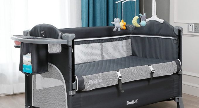 European Crib Portable Folding Newborn Baby Bed Multi-Function Children's Play Game Bed New Baby Travel Bed New Arrival Cradle