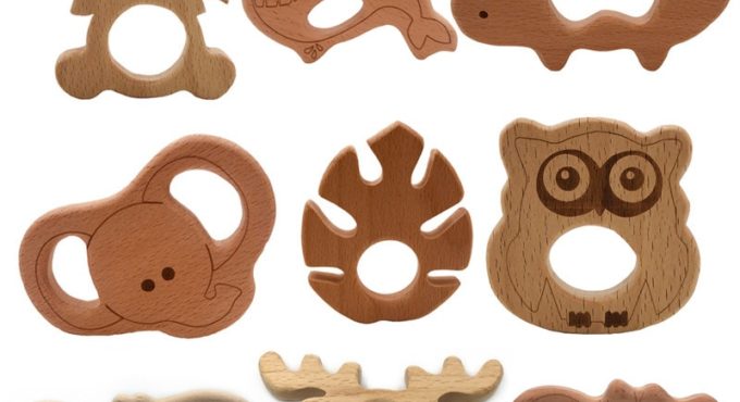 Baby Wooden Teethers Food Grade Beech Wood Animal Tortoise Koala Whale Turtle Wooden Shape Pacifier Wooden Teether Newborn Toys