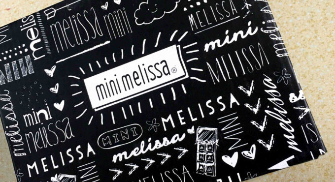 Mini melissa shoe box