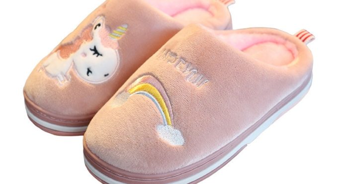 Winter Slippers for Boy Girl Rainbow Cartoon Cute Warm Flat Shoes Children Non-Slip Home Indoor Fashion Kids Slides Flip Flops