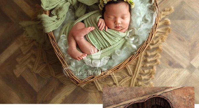 Handmade Rattan Basket Newborn Baby Photography Props Baby Boy Girl Valentine's Day Photo Shoot Studio posing Love Heart Basket