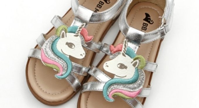 Little Girls Unicorn Sandals Summer 2020 Open-toed Beach Jelly Shoes Kids Gladiator Sandals Unicorn Slippers Infant Baby Child