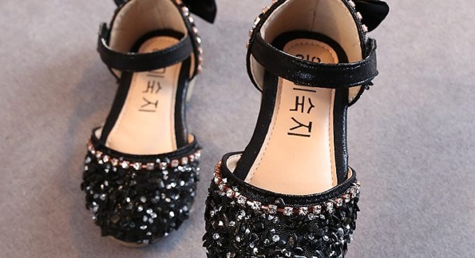 New Children Princess Shoes Baby Girls Flat Bling Leather Sandals Fashion Sequin Soft Kids Dance Party Sparkly Shoes A986