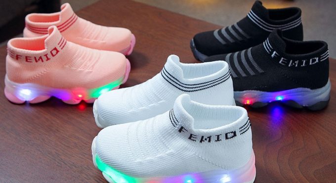 Kids Sneakers Children Baby Girls Boys Letter Mesh Led Luminous Socks Sport Run Sneakers Shoes Sapato Infantil Light Up Shoes