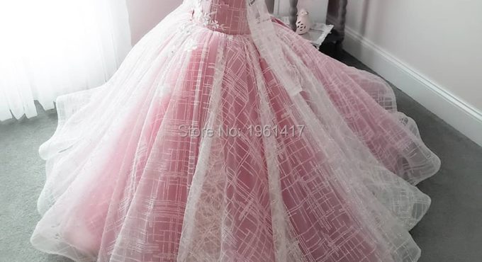 Classic Tulle Flower Girl Dress with Bow Lace Appliques Long Sleeve For Wedding Birthday Ball Gown First Holy Communion Dresses