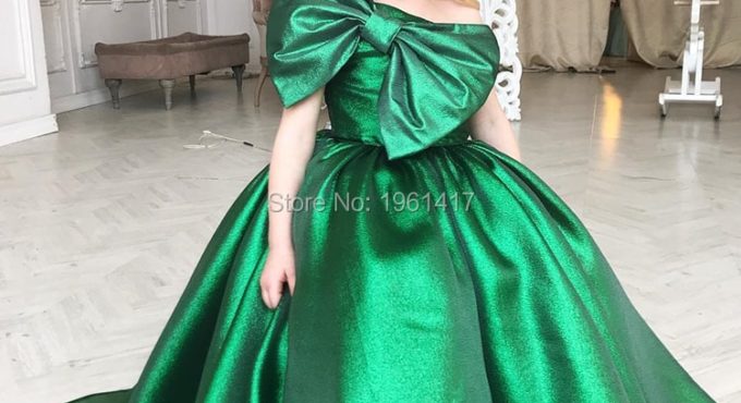 Elegant Green Gowns Girls Pageant Dresses Sleeveless Formal Kids Party Gown Flower Big Bow Girl Dresses for Weddings