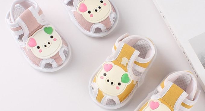 New Babies Summer Breathable Cartoon Pig Pattern Soft Sole Toddler Prewalker Sandals Shoes