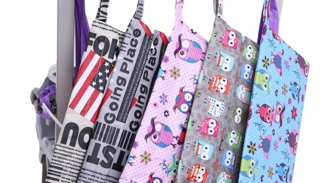 Cartoon Pattern 27*17cm Portable Single Wet Bag Pocket Baby Cloth Diaper Bag Waterproof Reusable Bag Traval Portable Storage Bag